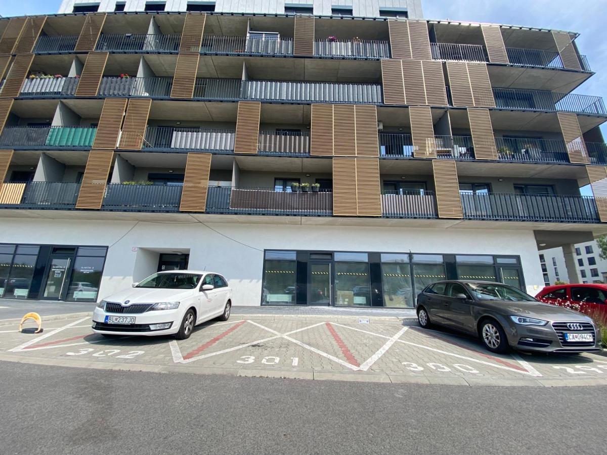 Krasny Moderny 1-Izbovy Byt, Novostavba + Parking Bratislava Dış mekan fotoğraf